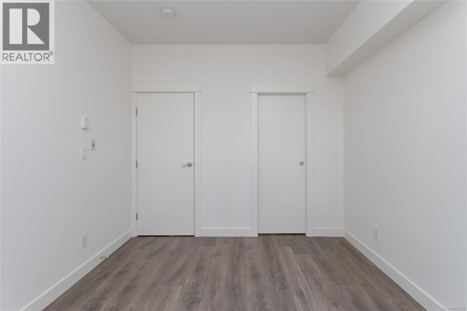 201 290 Wilfert Rd, View Royal, British Columbia  V9C 0H6 - Photo 36 - 1017792