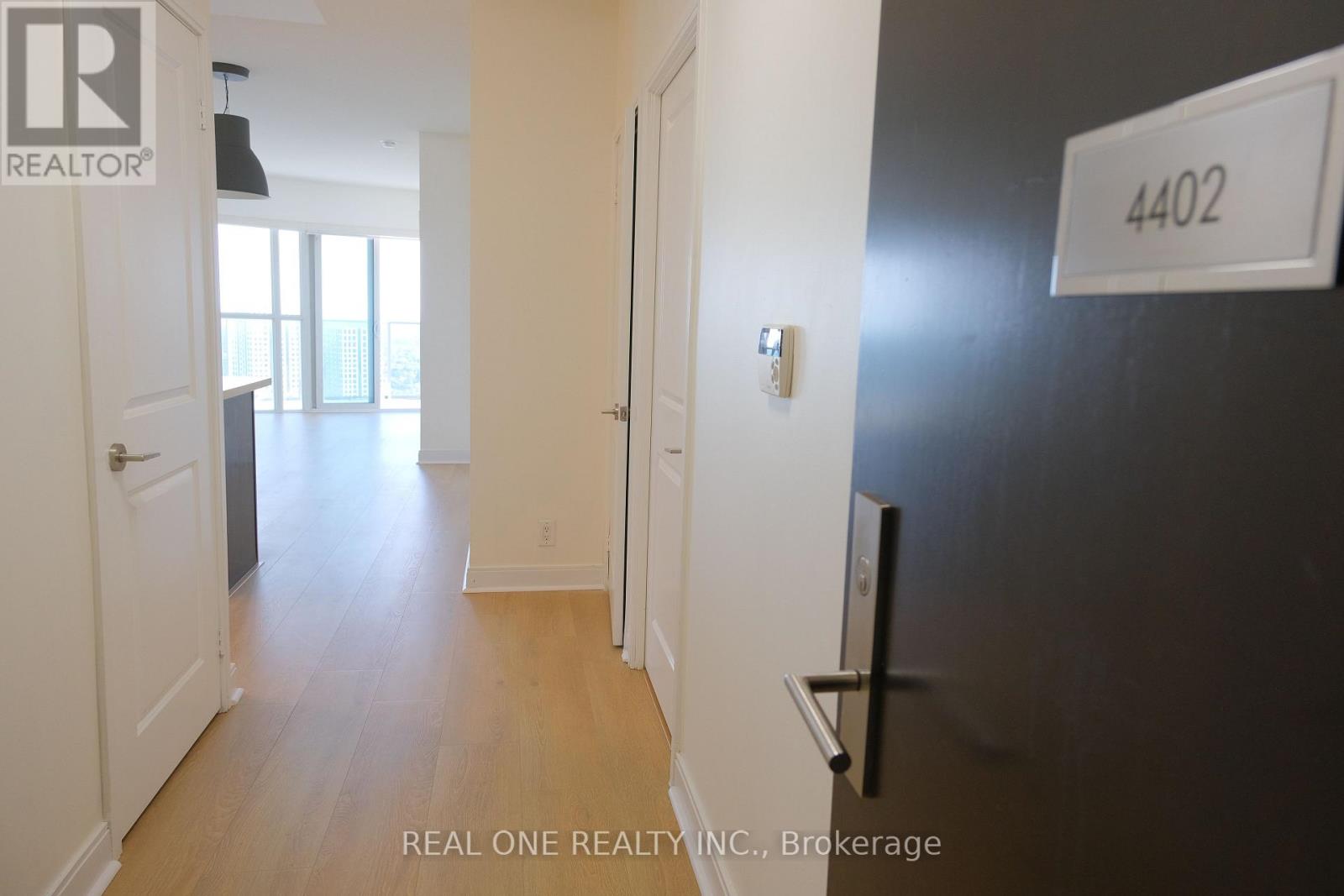 4402 - 60 Absolute Avenue, Mississauga, Ontario  L4Z 0A9 - Photo 6 - W12469779