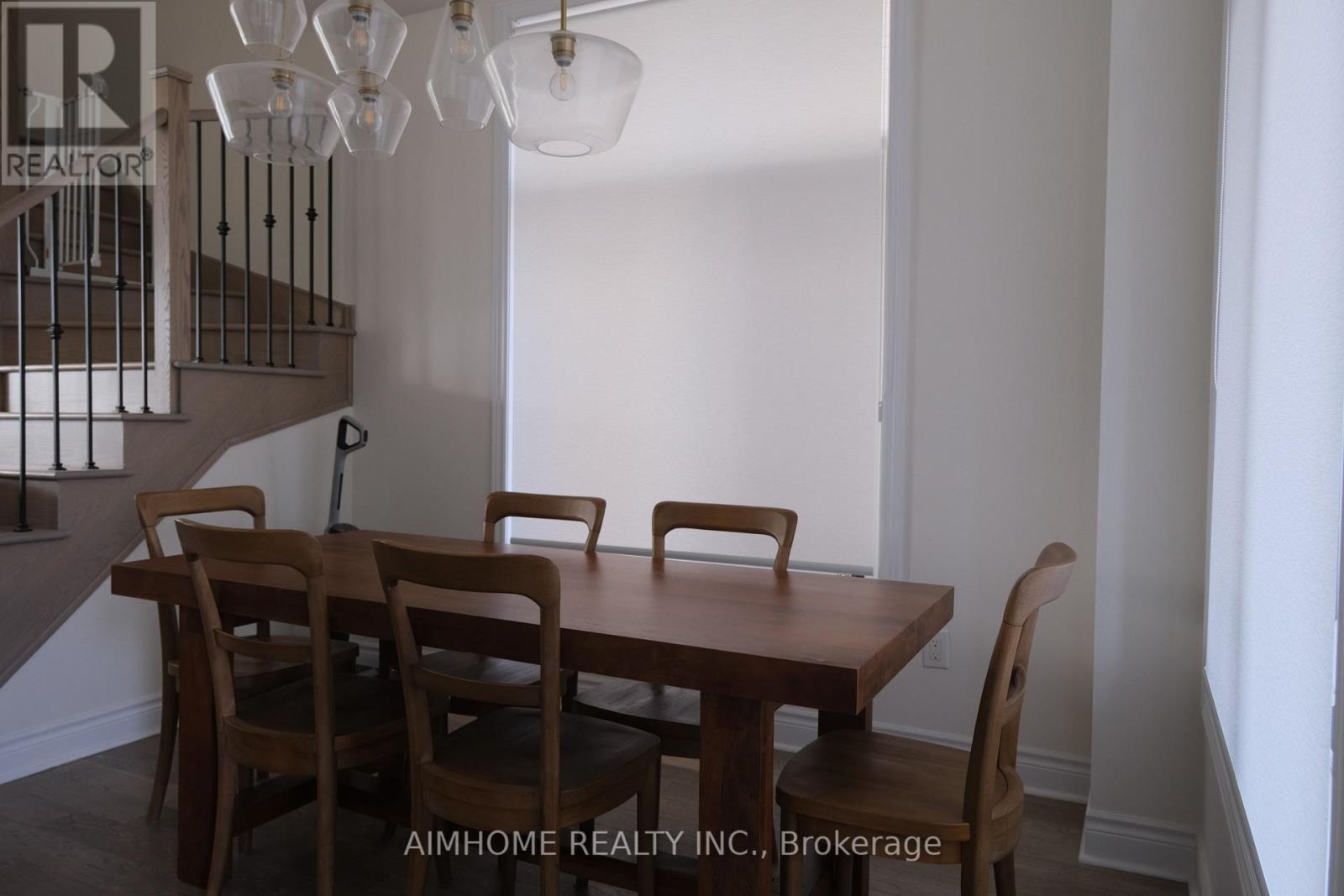 26 Carrville Woods Circle, Vaughan, Ontario  L6A 4Z6 - Photo 13 - N12470449