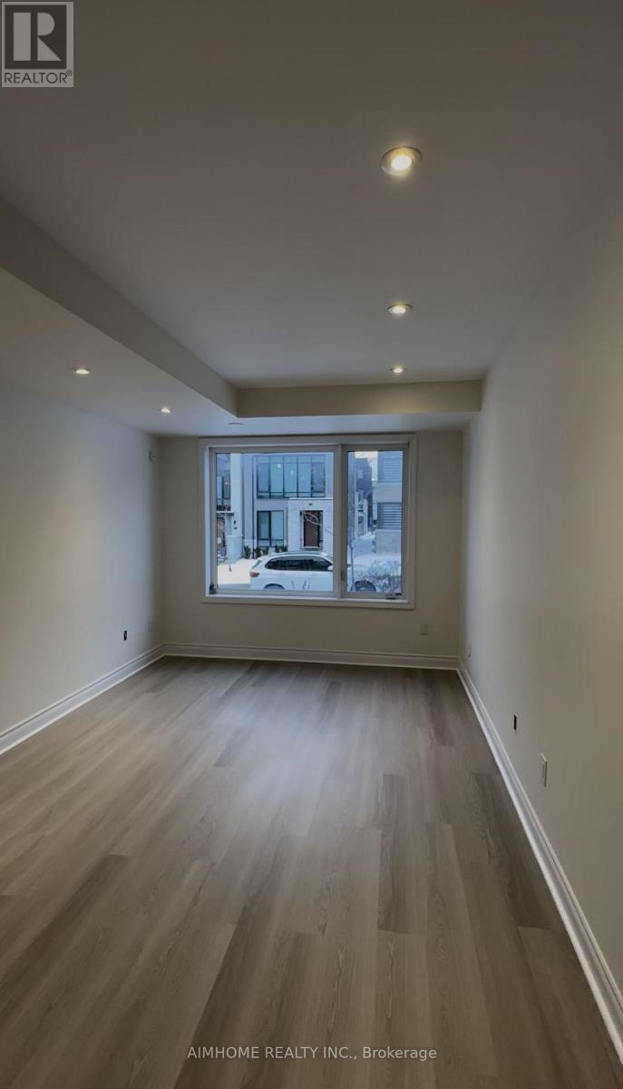 26 Carrville Woods Circle, Vaughan, Ontario  L6A 4Z6 - Photo 7 - N12470449