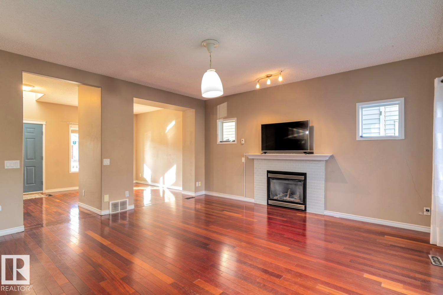 9923 88 St Nw, Edmonton, Alberta  T5H 4N1 - Photo 8 - E4462711