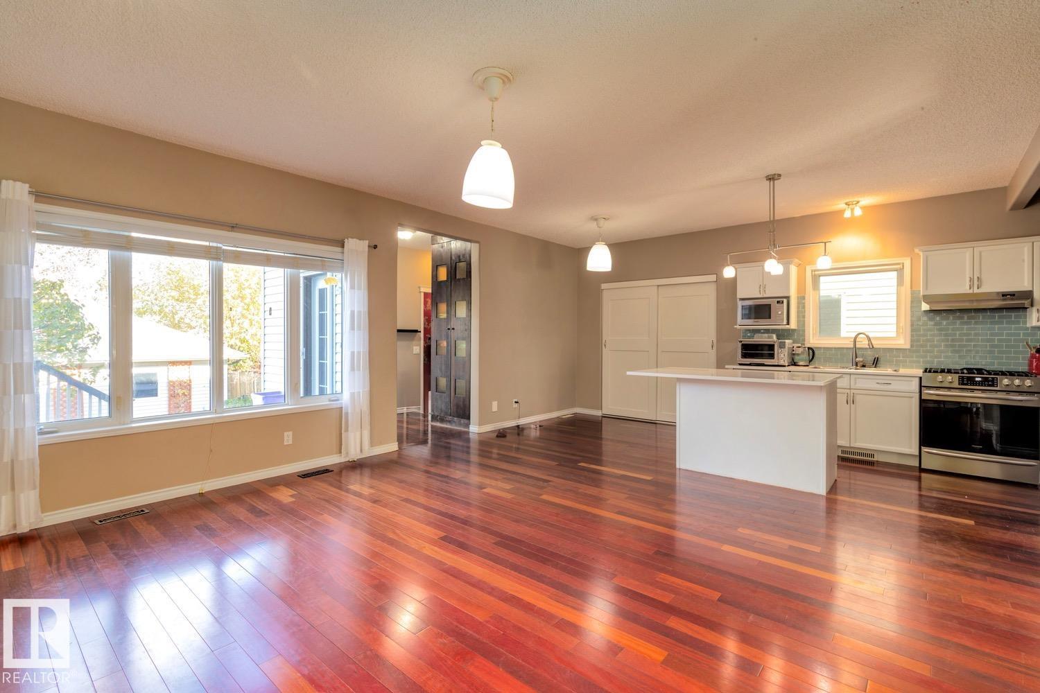 9923 88 St Nw, Edmonton, Alberta  T5H 4N1 - Photo 9 - E4462711