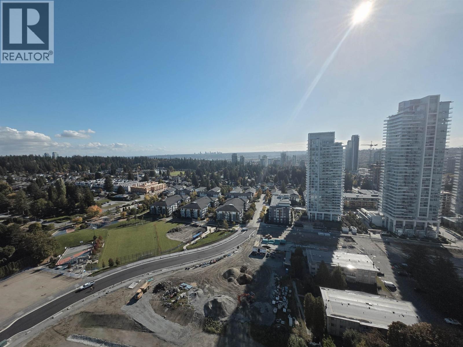 2403 537 Cottonwood Avenue, Coquitlam, British Columbia  V3J 0S4 - Photo 7 - R3059539