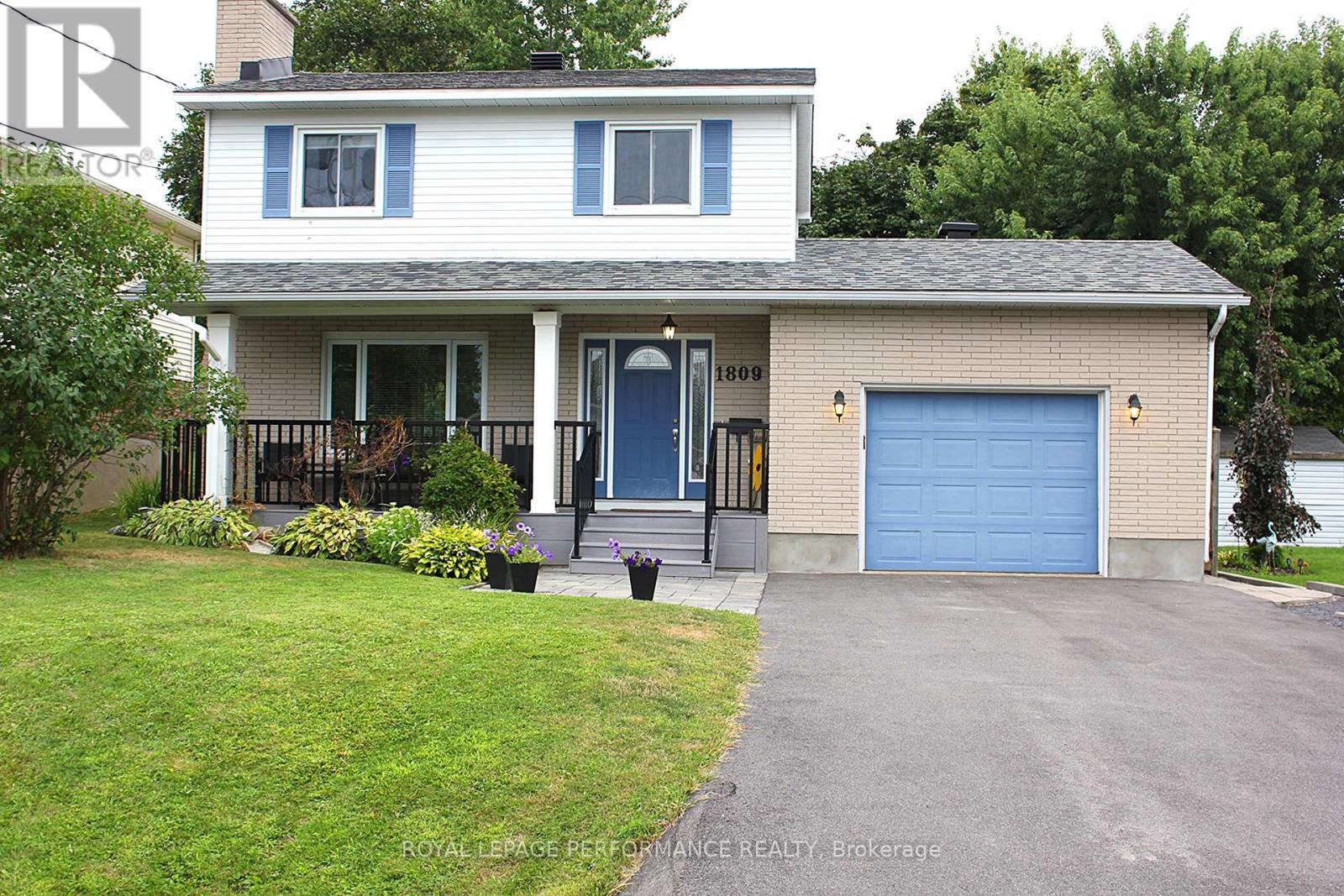 1809 ALGUIRE STREET, Cornwall, Ontario