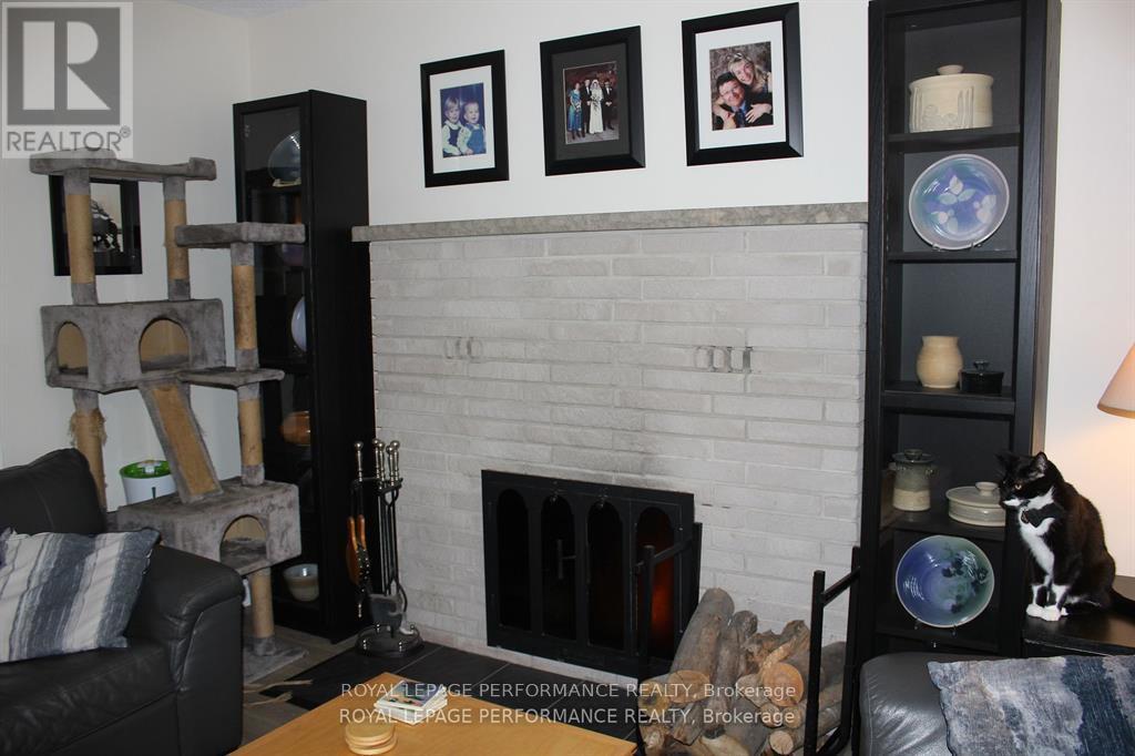 1809 Alguire Street, Cornwall, Ontario  K6J 5E7 - Photo 15 - X12470458