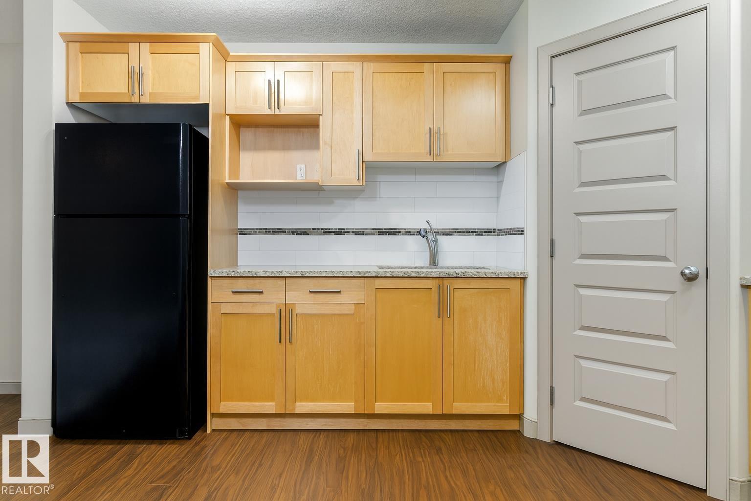 #3 1820 34 Av Nw, Edmonton, Alberta  T6T 0N9 - Photo 5 - E4442536