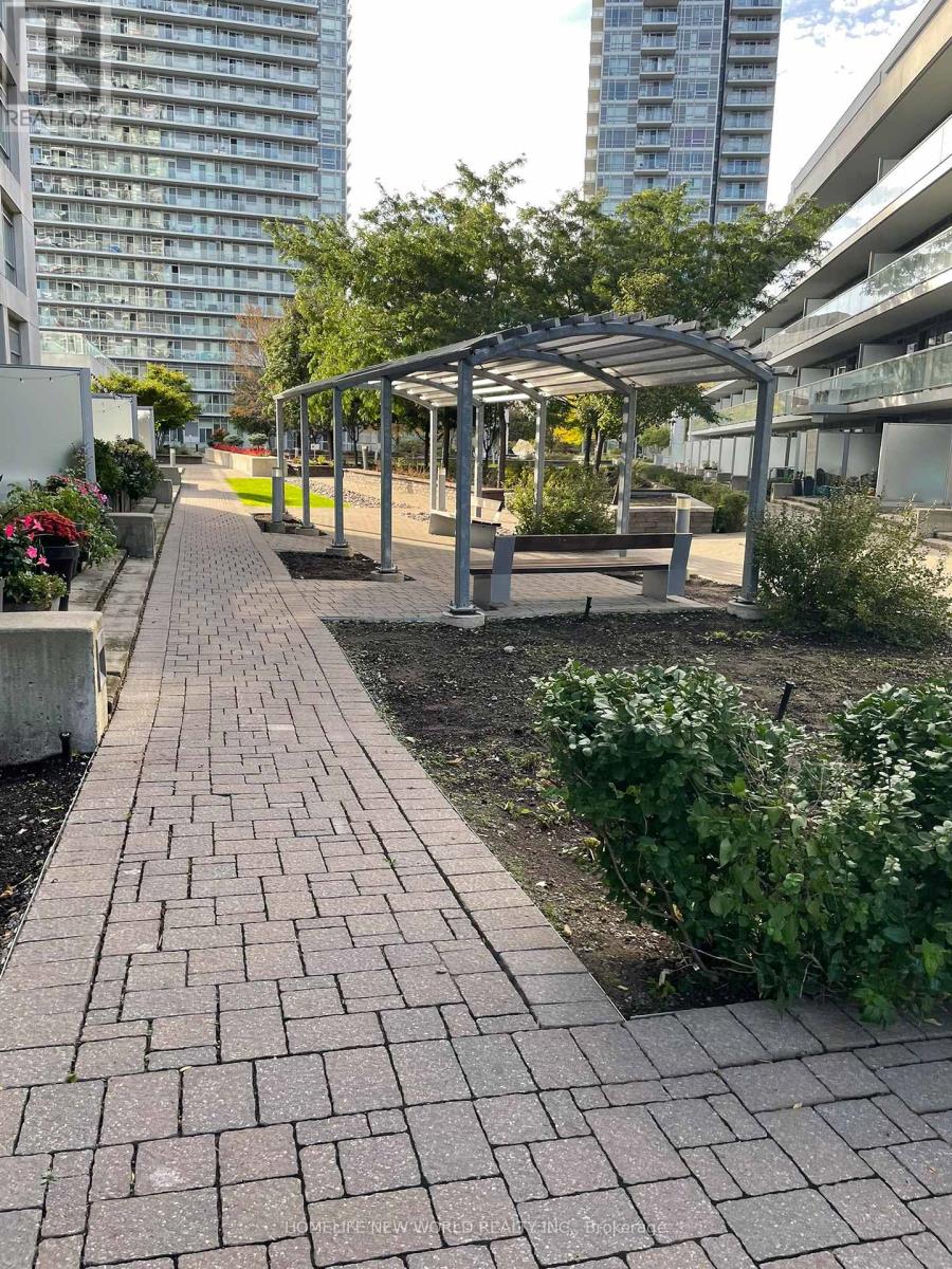 1905 - 30 Heron's Hill Way, Toronto, Ontario  M2J 0A7 - Photo 10 - C12463600