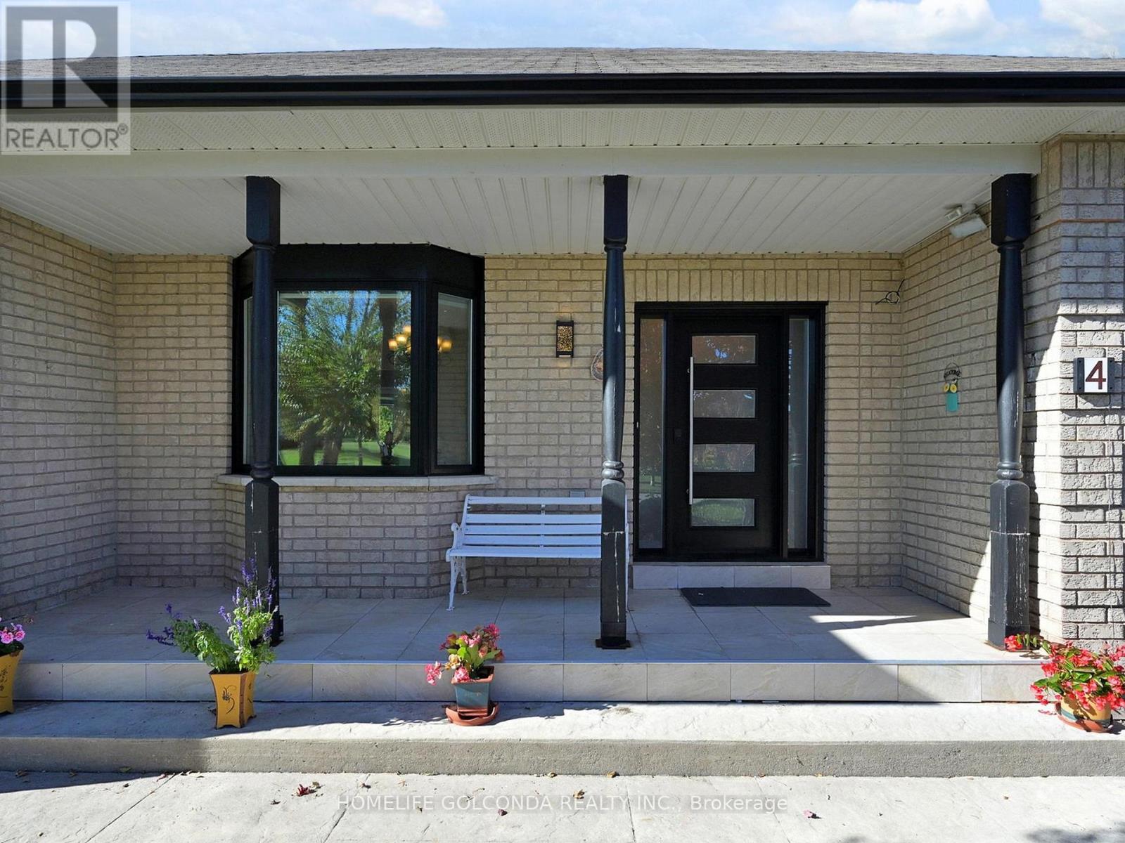 4 Deer Ridge Road, Uxbridge, Ontario  L0C 1A0 - Photo 4 - N12470473