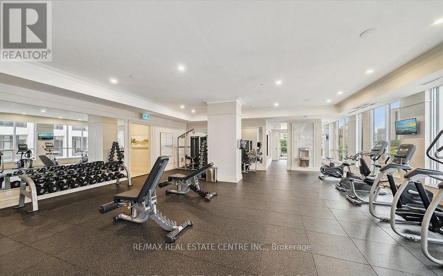 3703 - 36 Elm Drive, Mississauga, Ontario  L5B 1L9 - Photo 10 - W12470471