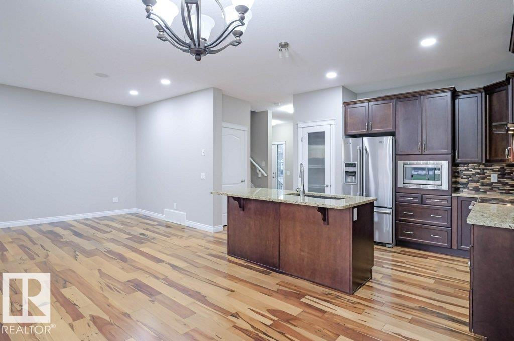 7913 Erasmus Cr Nw, Edmonton, Alberta  T6M 0S3 - Photo 14 - E4462712