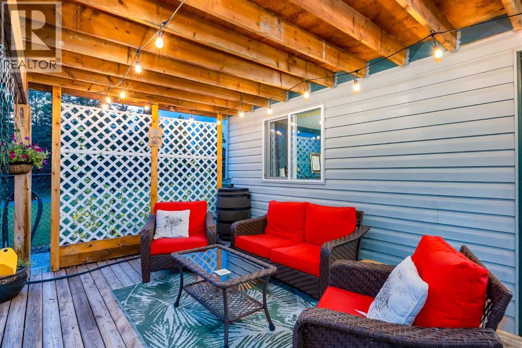 138 West Creek Springs, Chestermere, Alberta  T1X 1N8 - Photo 36 - A2264617