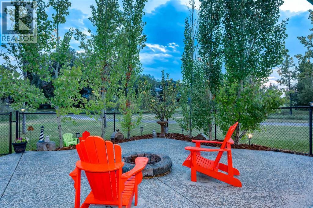 138 West Creek Springs, Chestermere, Alberta  T1X 1N8 - Photo 4 - A2264617