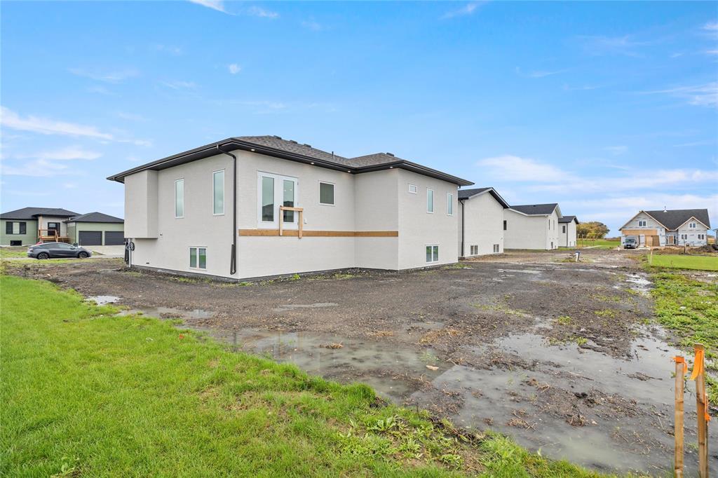 81 Harvest Bay, Blumenort, Manitoba  R0A 1C0 - Photo 26 - 202526762