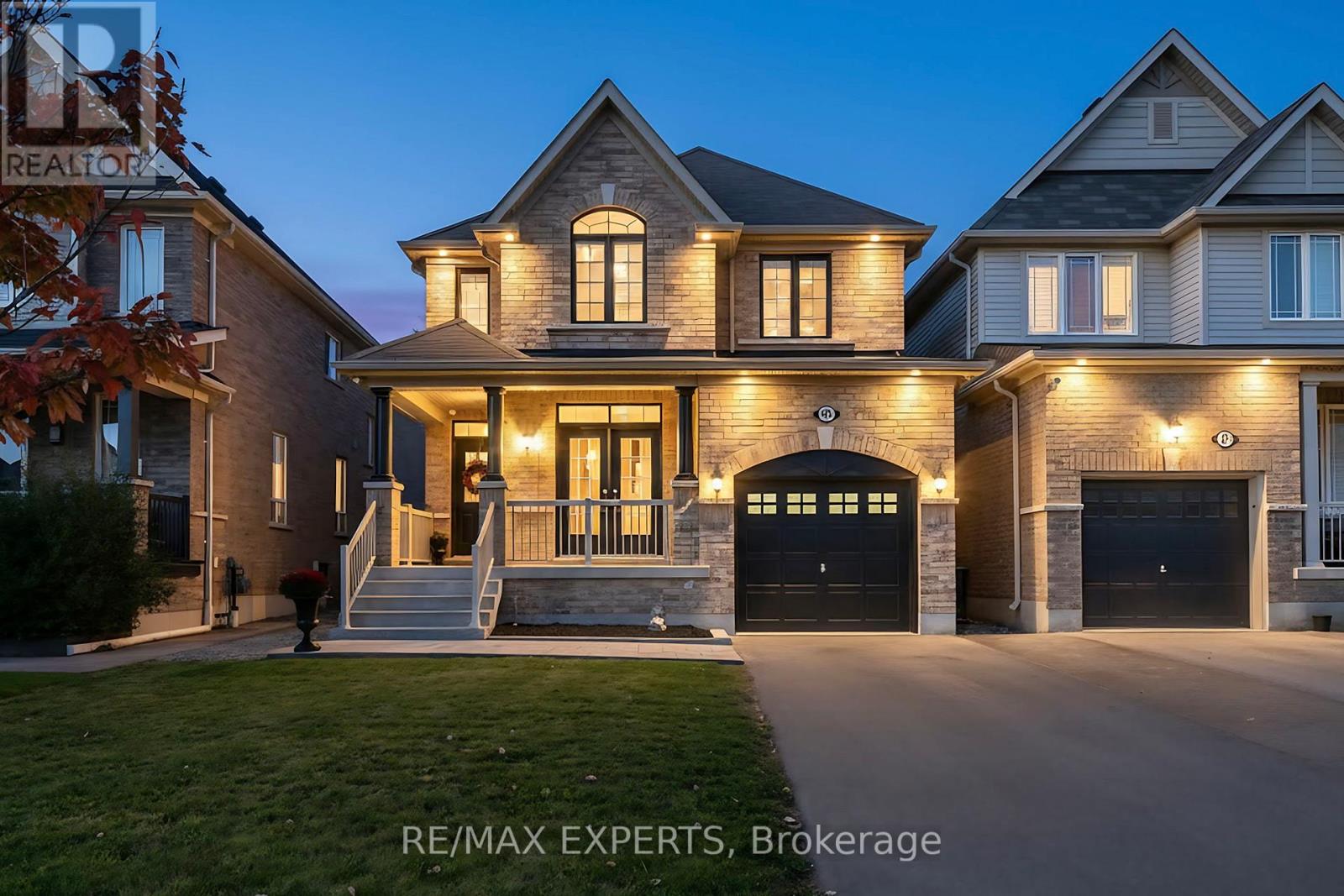 68 SYDIE LANE, New Tecumseth, Ontario