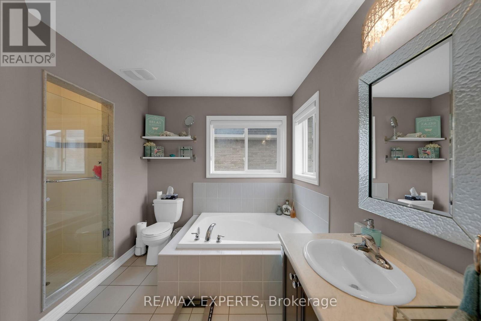 68 Sydie Lane, New Tecumseth, Ontario  L0G 1W0 - Photo 25 - N12470487