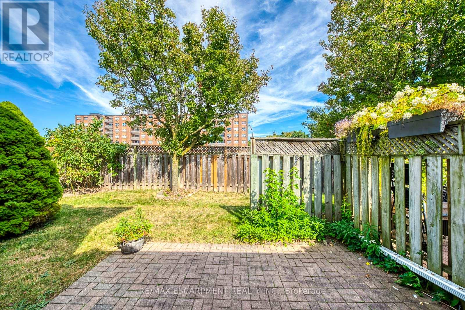 15 - 2435 Woodward Avenue, Burlington, Ontario  L7R 1V2 - Photo 29 - W12470484