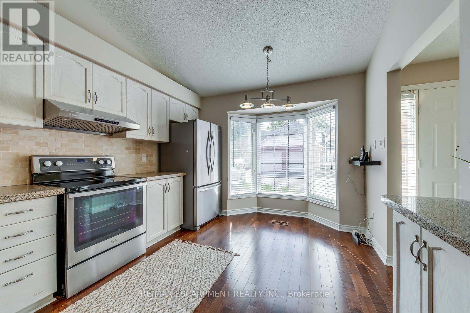 15 - 2435 Woodward Avenue, Burlington, Ontario  L7R 1V2 - Photo 37 - W12470484