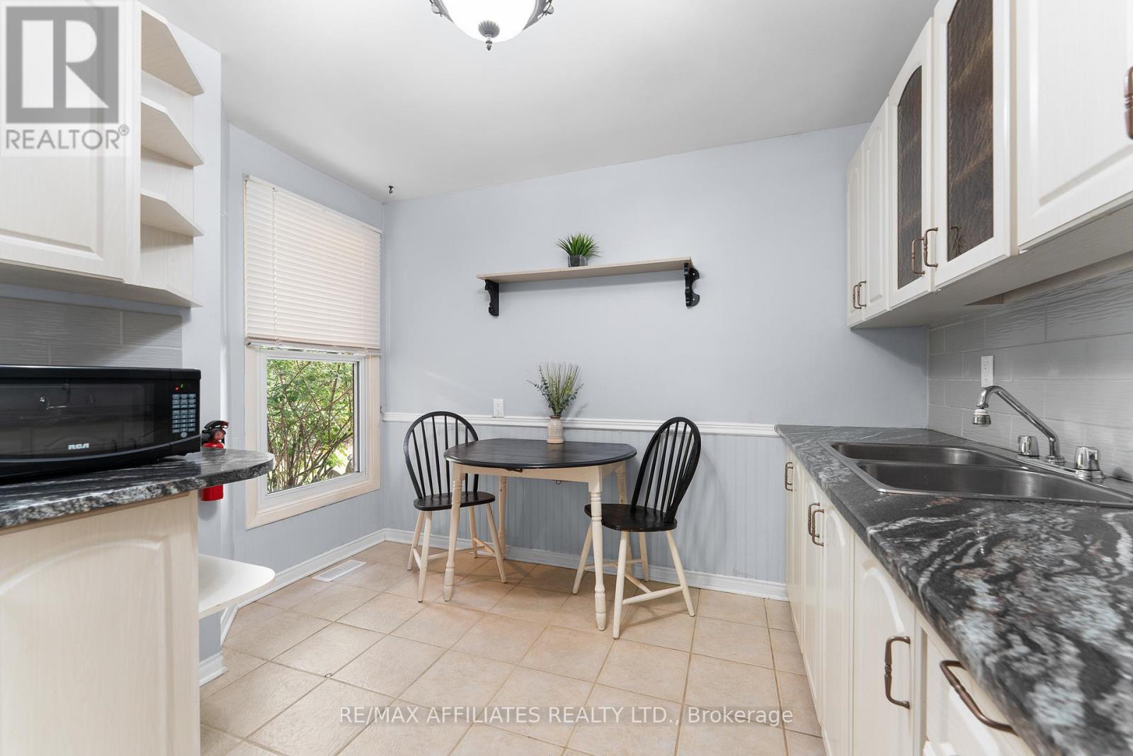 2 Tedwyn Drive, Ottawa, Ontario  K2J 1T8 - Photo 19 - X12470496