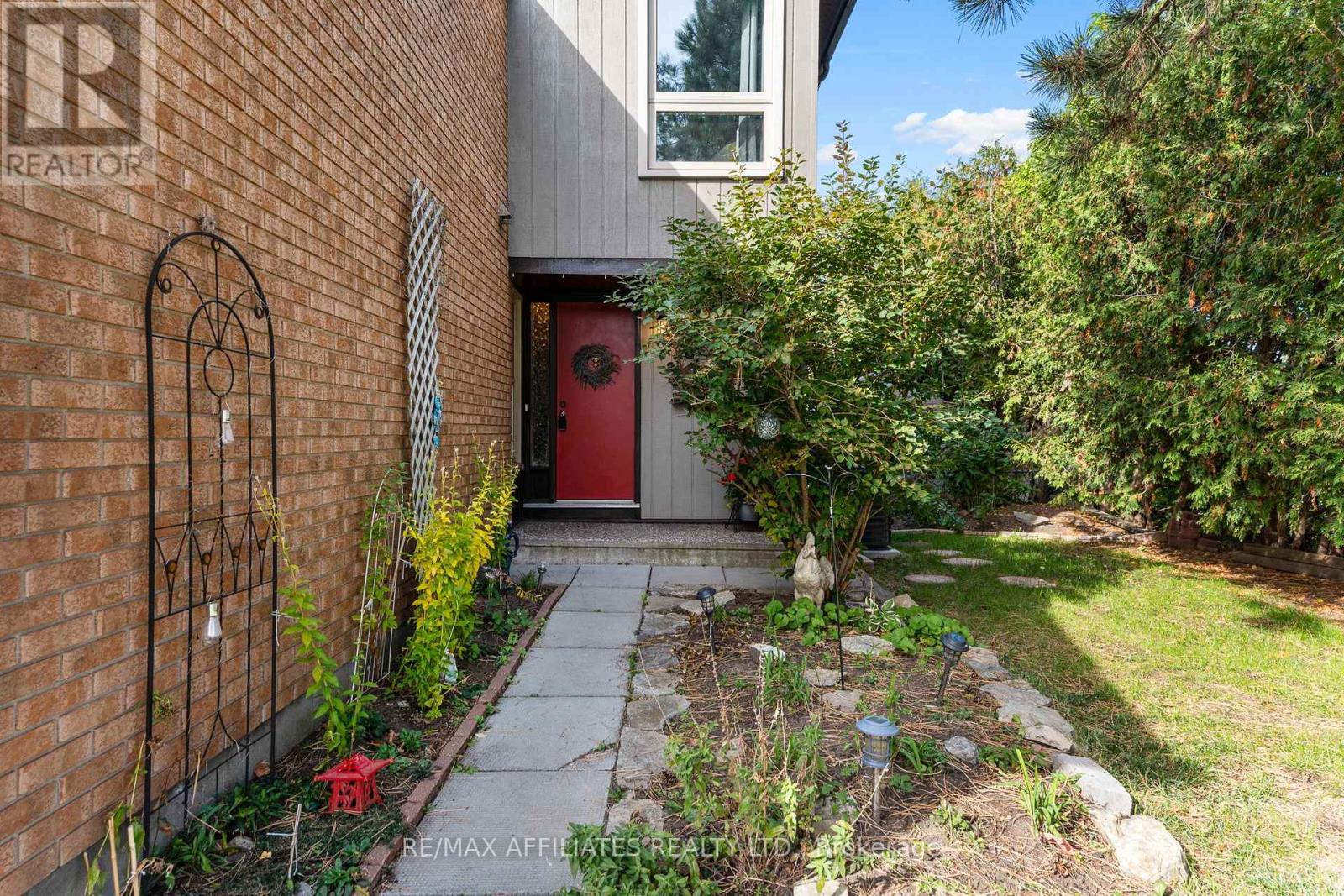 2 Tedwyn Drive, Ottawa, Ontario  K2J 1T8 - Photo 2 - X12470496