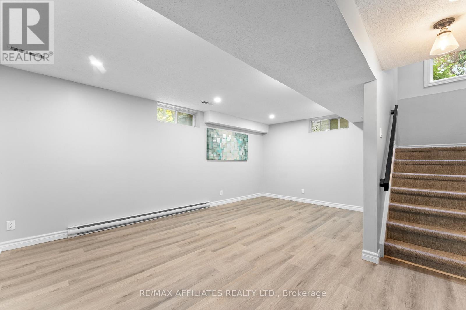 2 Tedwyn Drive, Ottawa, Ontario  K2J 1T8 - Photo 29 - X12470496