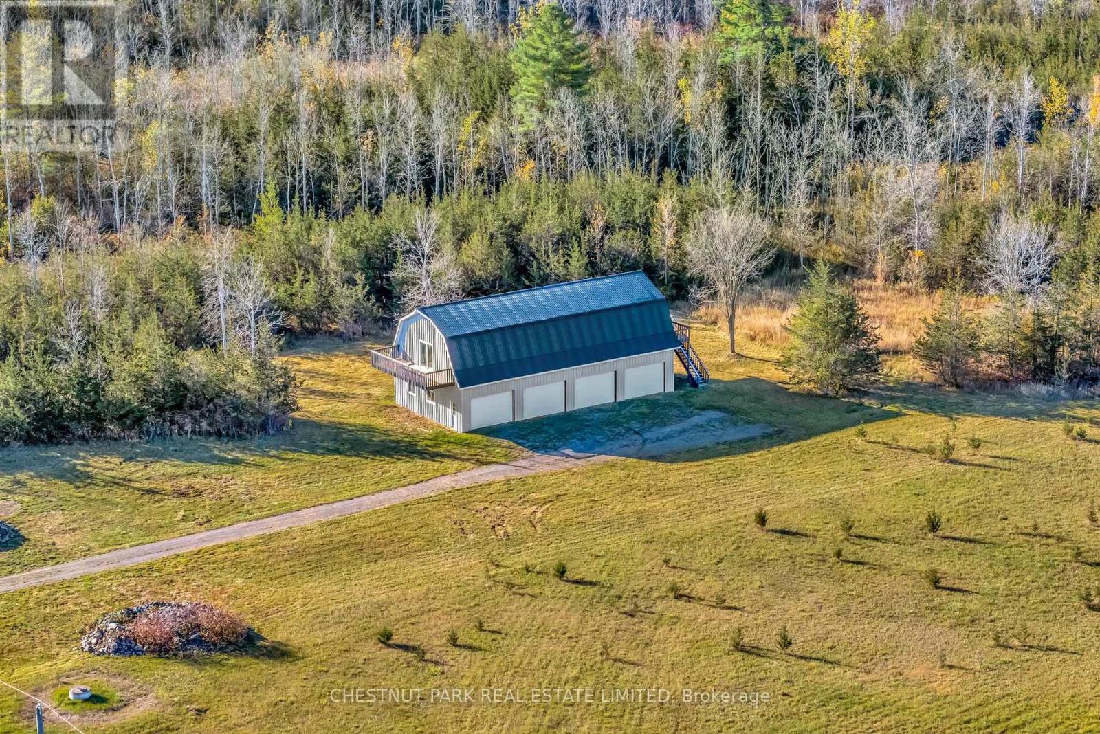 101 & 111 Foster Road, Prince Edward County, Ontario  K0K 1W0 - Photo 12 - X12470477