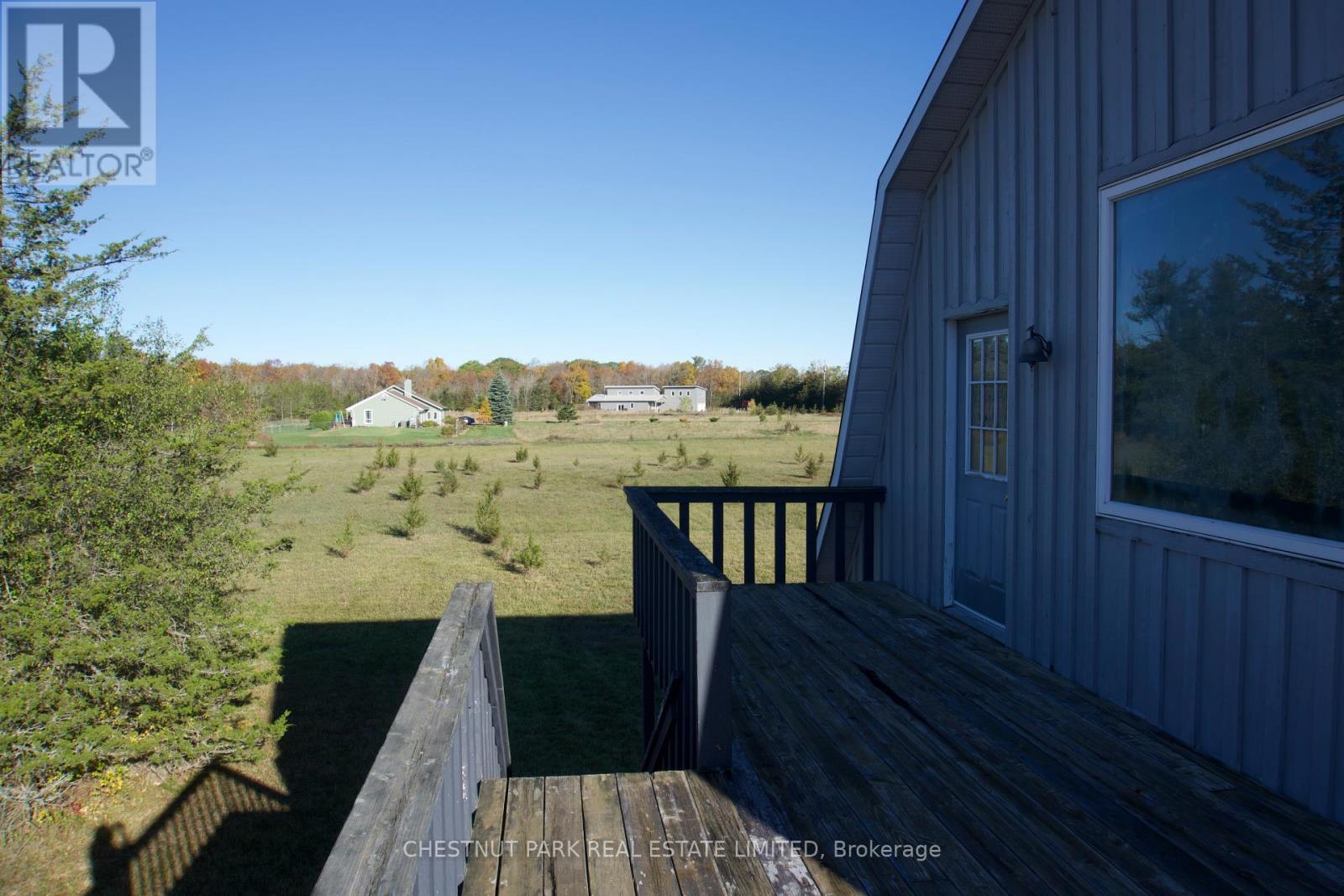 101 & 111 Foster Road, Prince Edward County, Ontario  K0K 1W0 - Photo 15 - X12470477