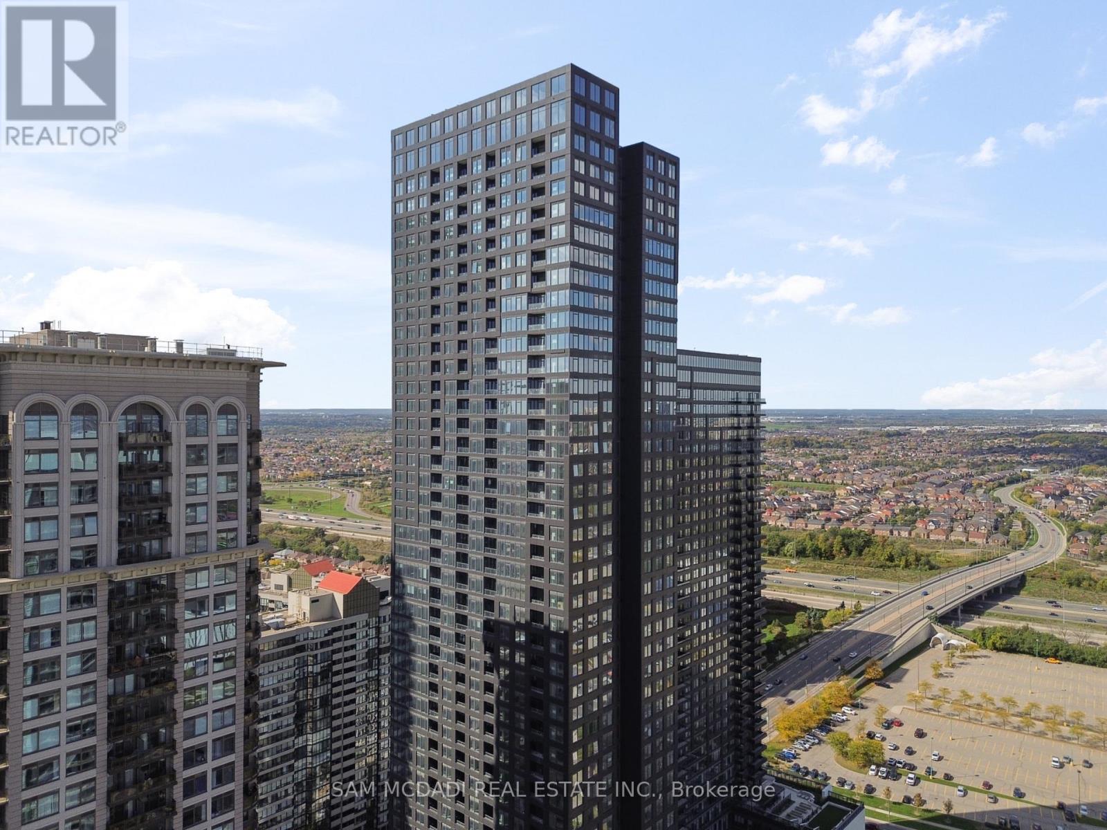 3104 - 395 Square One Drive, Mississauga, Ontario  L5B 0P6 - Photo 11 - W12467214