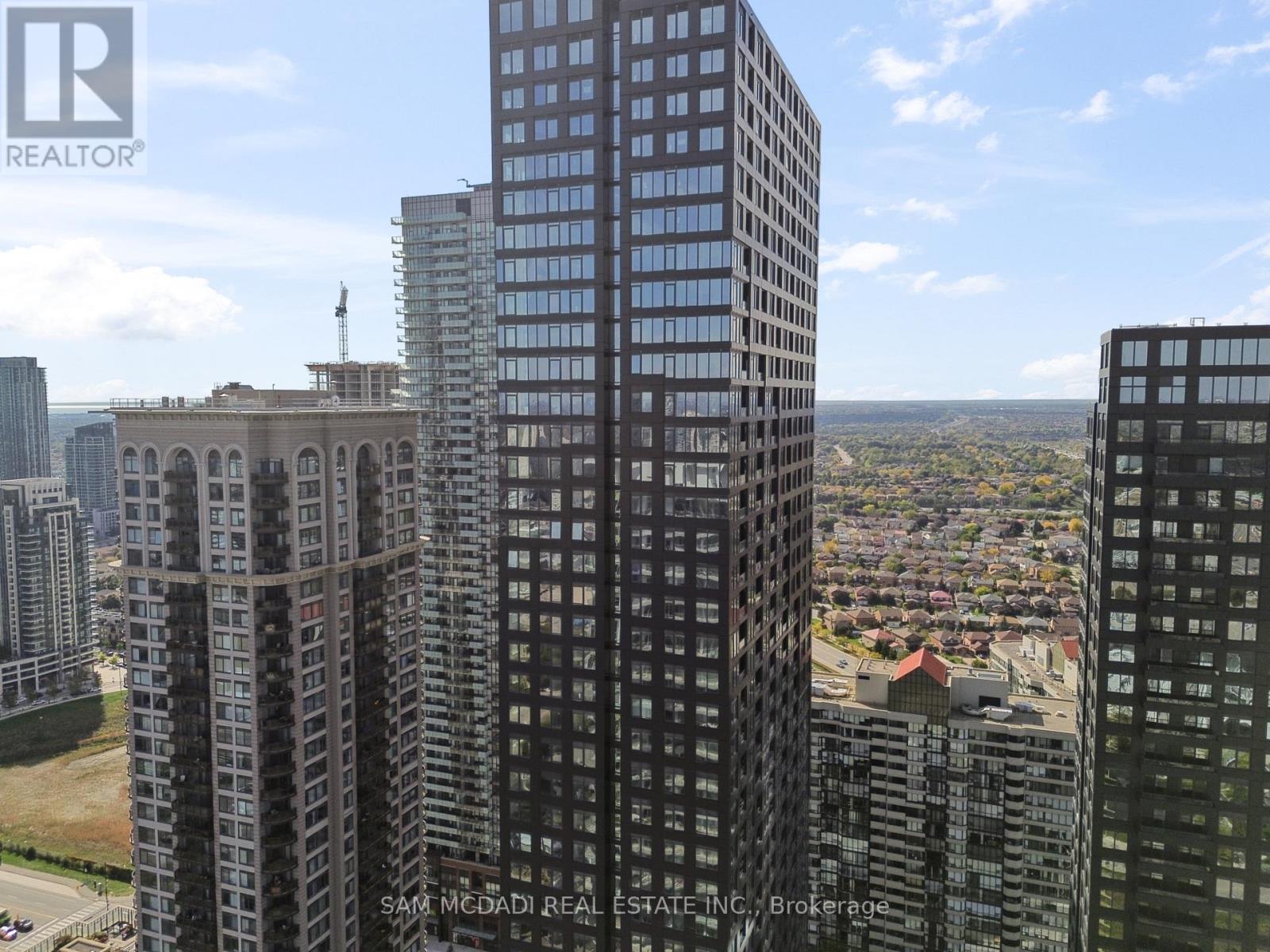 3104 - 395 Square One Drive, Mississauga, Ontario  L5B 0P6 - Photo 15 - W12467214