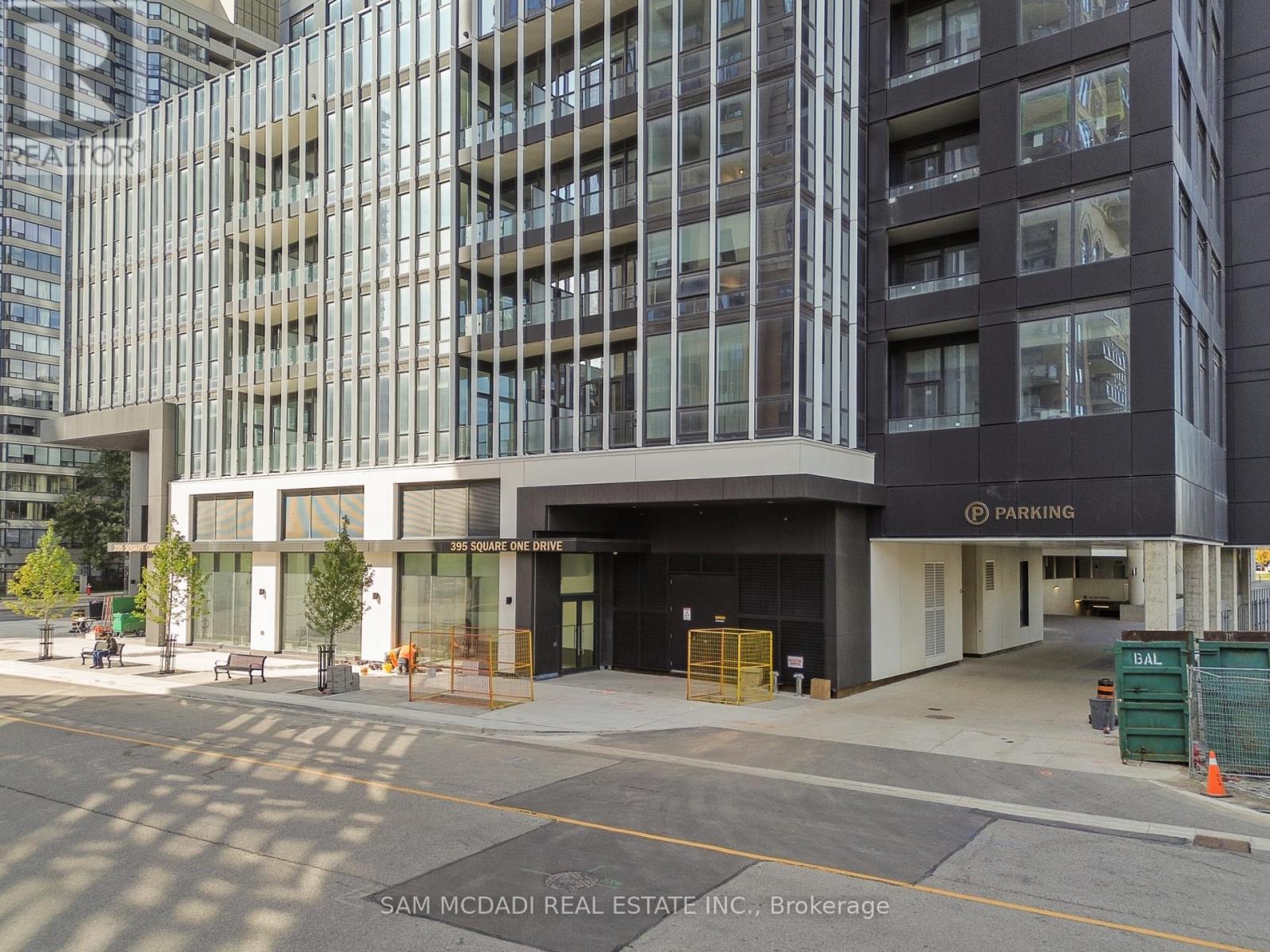 3104 - 395 Square One Drive, Mississauga, Ontario  L5B 0P6 - Photo 7 - W12467214