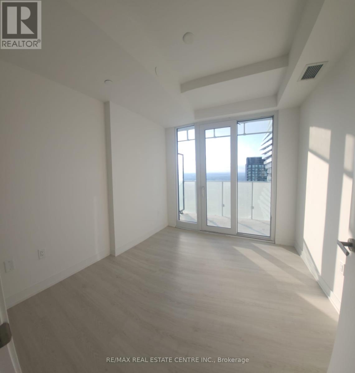 4601 - 3883 Quartz Drive, Mississauga, Ontario  L5B 0M4 - Photo 17 - W12467178