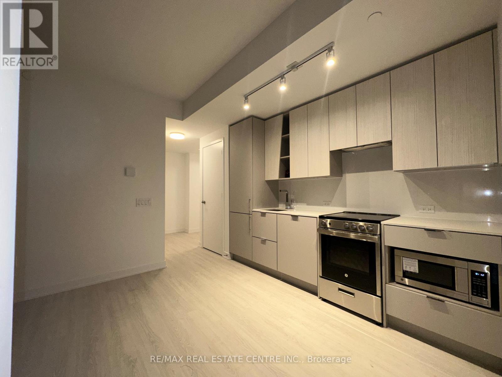4601 - 3883 Quartz Drive, Mississauga, Ontario  L5B 0M4 - Photo 40 - W12467178