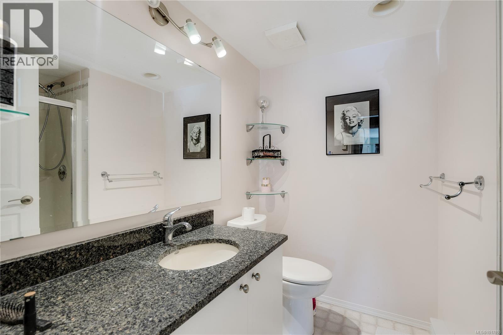 207 245 First St, Duncan, British Columbia  V9L 1R3 - Photo 27 - 1017850
