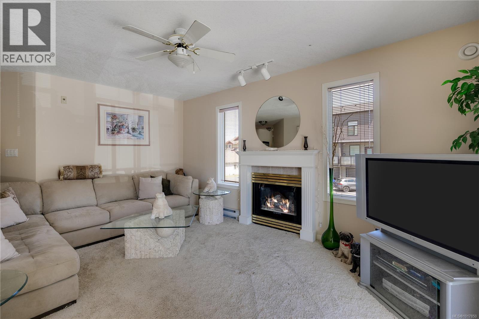 207 245 First St, Duncan, British Columbia  V9L 1R3 - Photo 6 - 1017850