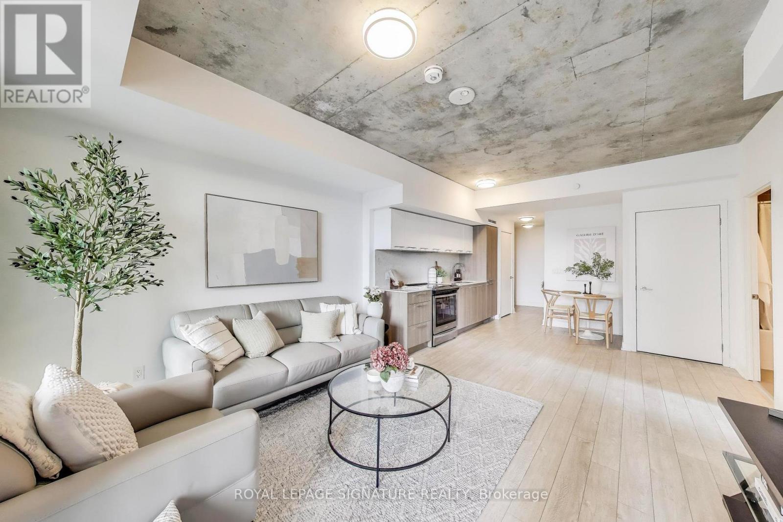 30 BASEBALL PLACE, Toronto, Ontario