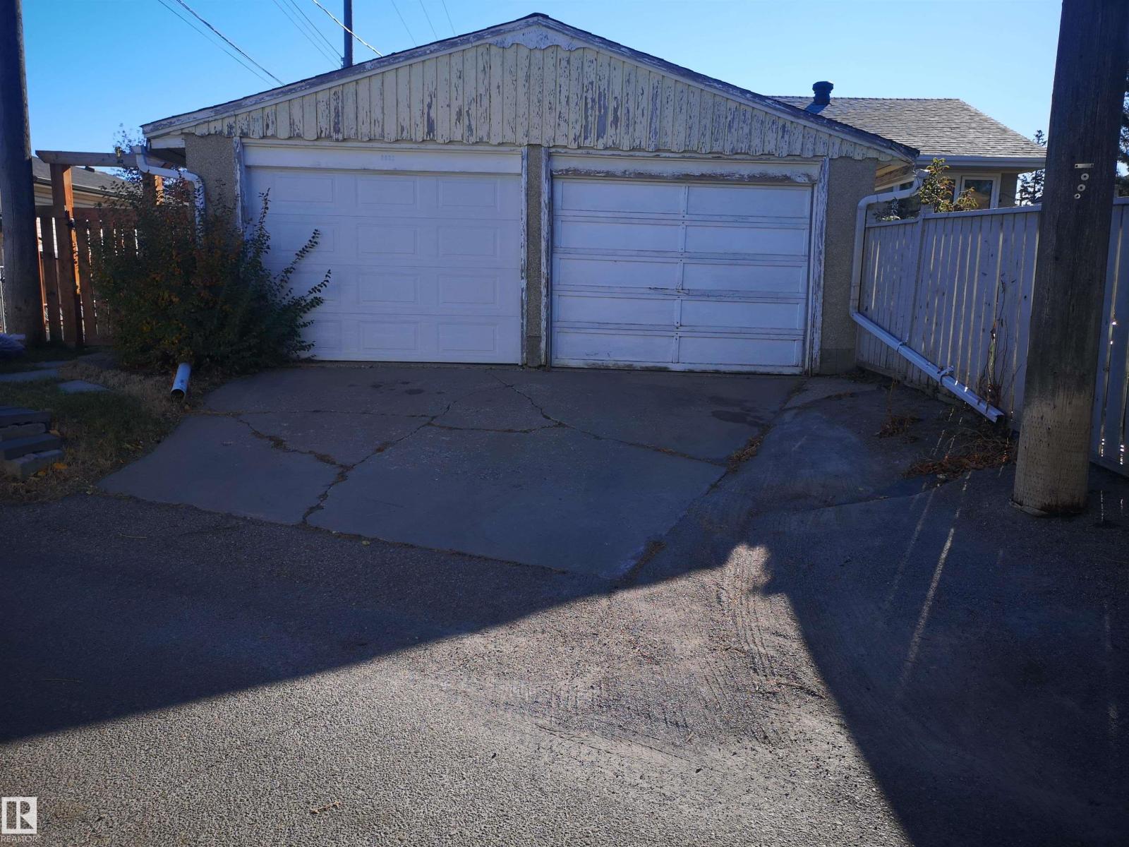 8032 70 Av Nw, Edmonton, Alberta  T6C 0A5 - Photo 45 - E4461068