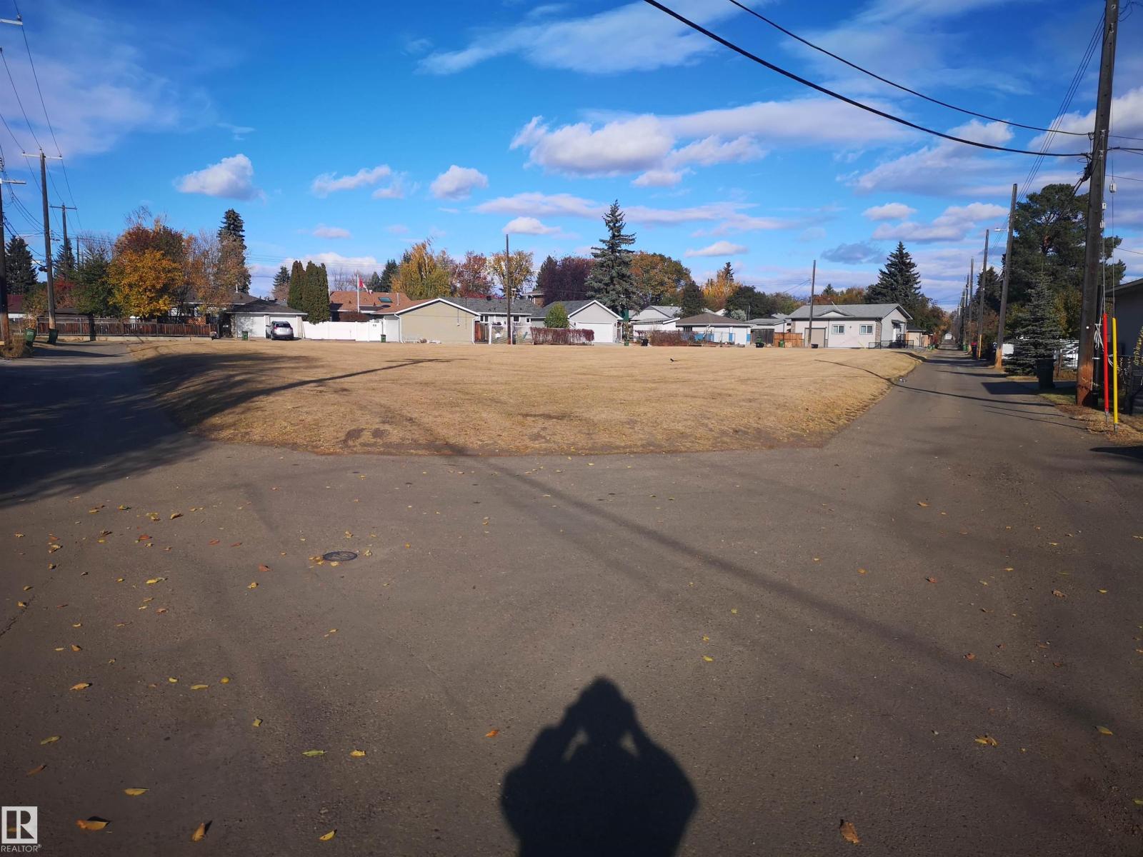 8032 70 Av Nw, Edmonton, Alberta  T6C 0A5 - Photo 51 - E4461068
