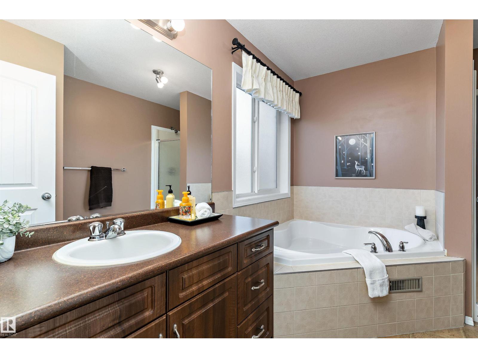 1510 37a Av Nw, Edmonton, Alberta  T6T 0E3 - Photo 31 - E4462715