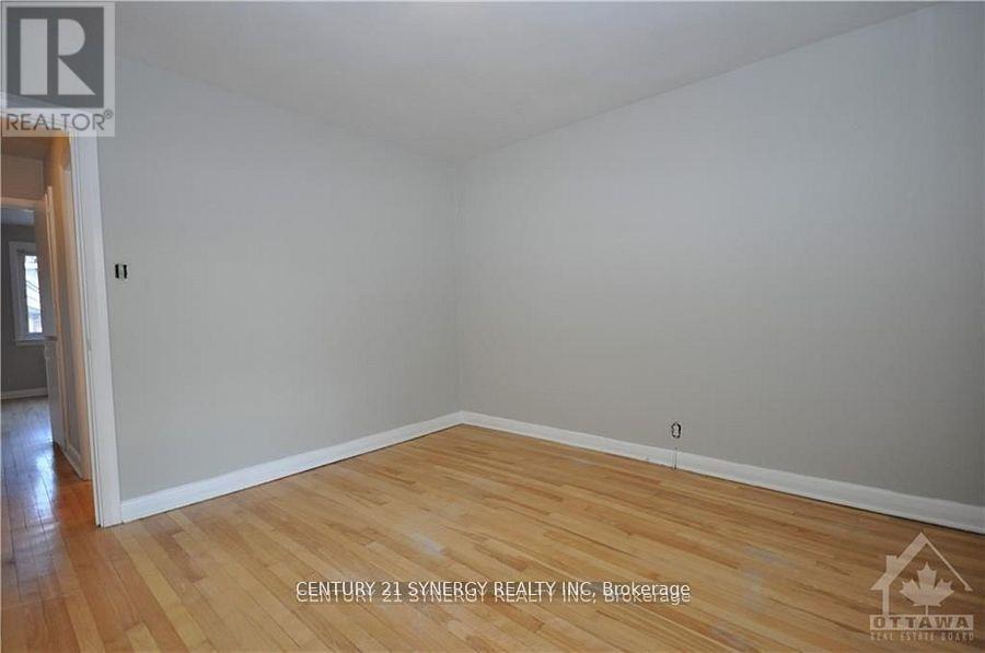 3 - 151 Holmwood Avenue, Ottawa, Ontario  K1S 2P2 - Photo 17 - X12470506