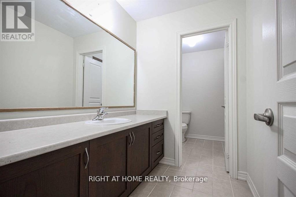 3471 Fourth Line, Oakville, Ontario  L6M 4K6 - Photo 20 - W12470498
