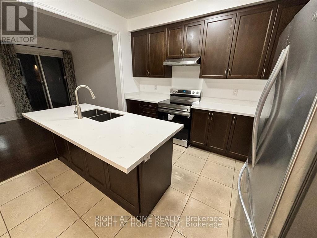 3471 Fourth Line, Oakville, Ontario  L6M 4K6 - Photo 6 - W12470498