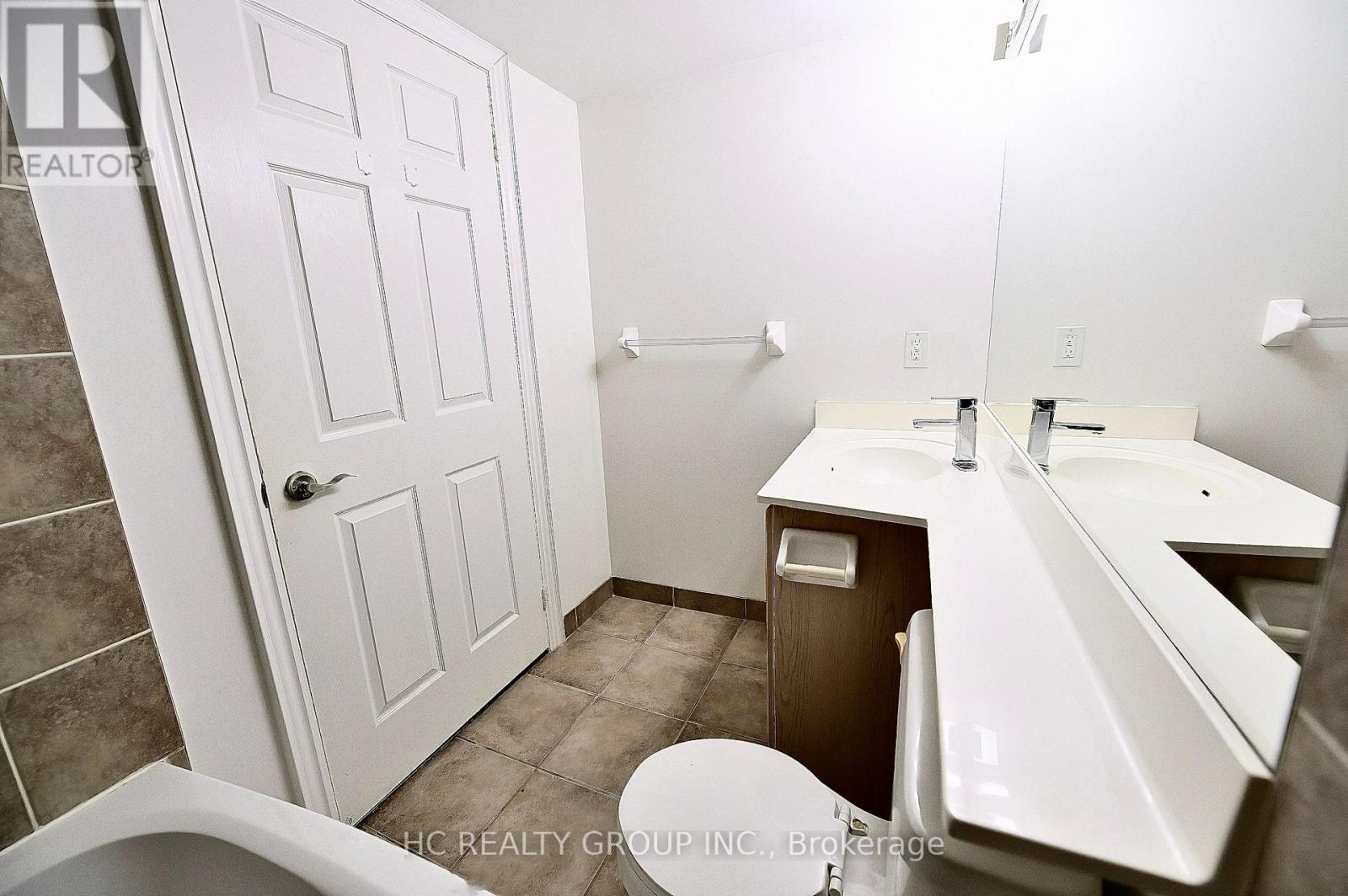 311 - 15 Greenview Avenue, Toronto, Ontario  M2M 4M7 - Photo 2 - C12470508