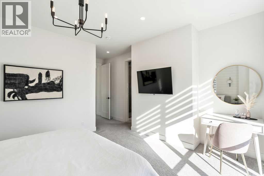 3422 Kerry Park Road Sw, Calgary, Alberta  T3E 8G3 - Photo 15 - A2264231