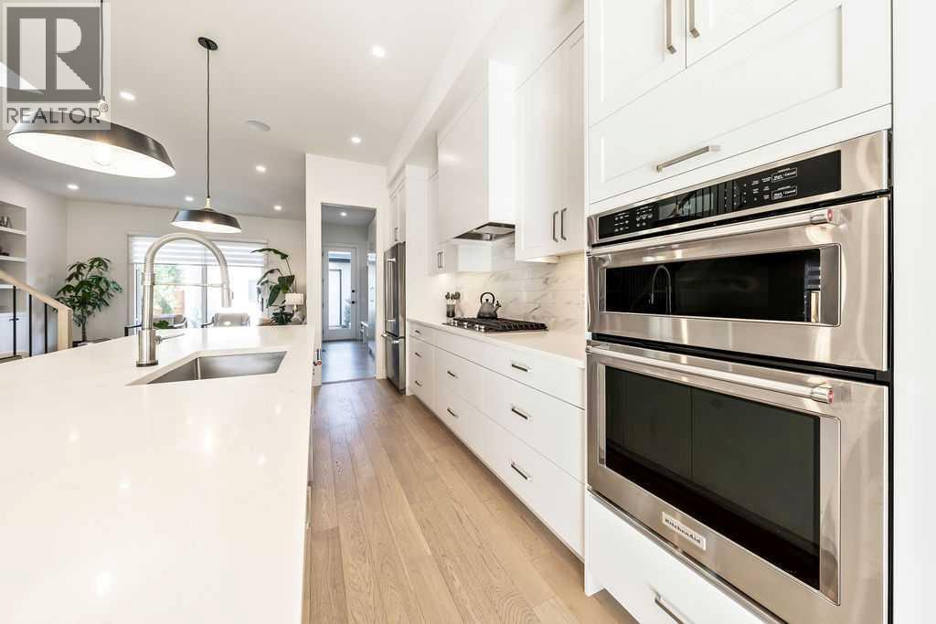 3422 Kerry Park Road Sw, Calgary, Alberta  T3E 8G3 - Photo 7 - A2264231