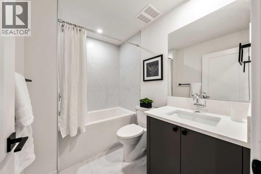 3422 Kerry Park Road Sw, Calgary, Alberta  T3E 8G3 - Photo 30 - A2264231