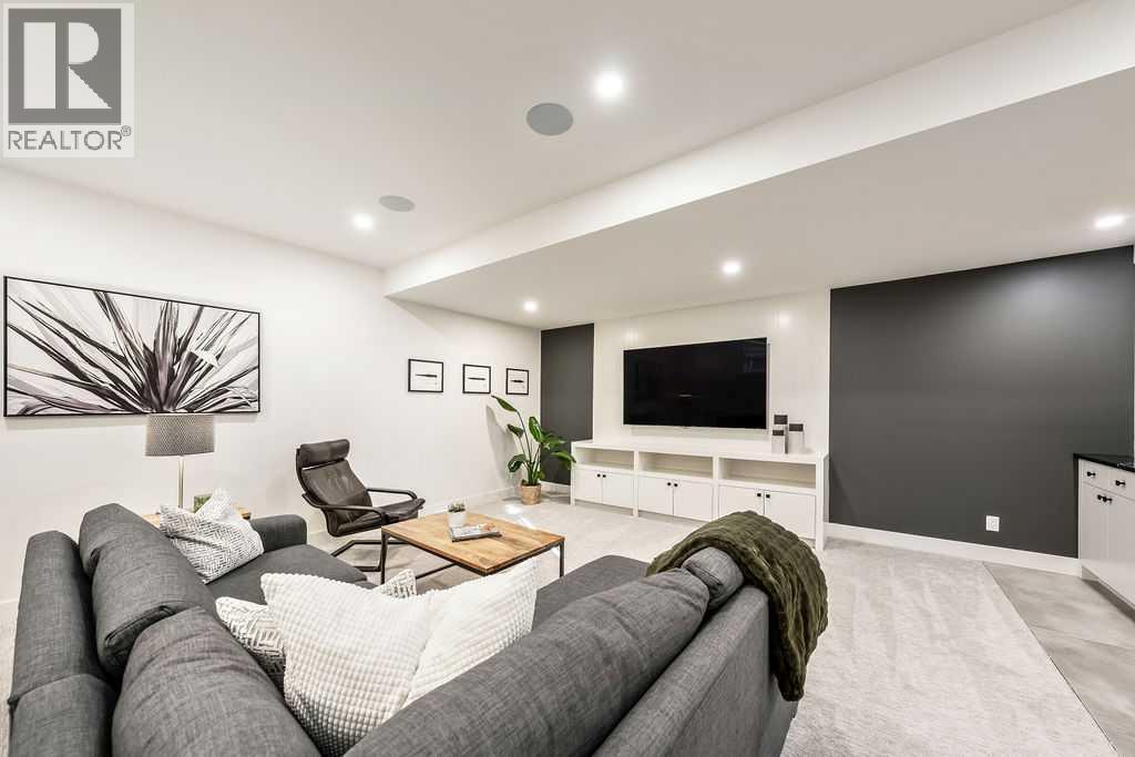 3422 Kerry Park Road Sw, Calgary, Alberta  T3E 8G3 - Photo 27 - A2264231