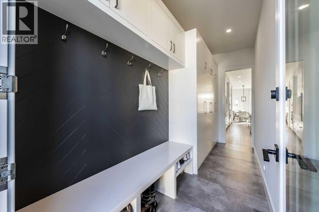 3422 Kerry Park Road Sw, Calgary, Alberta  T3E 8G3 - Photo 32 - A2264231