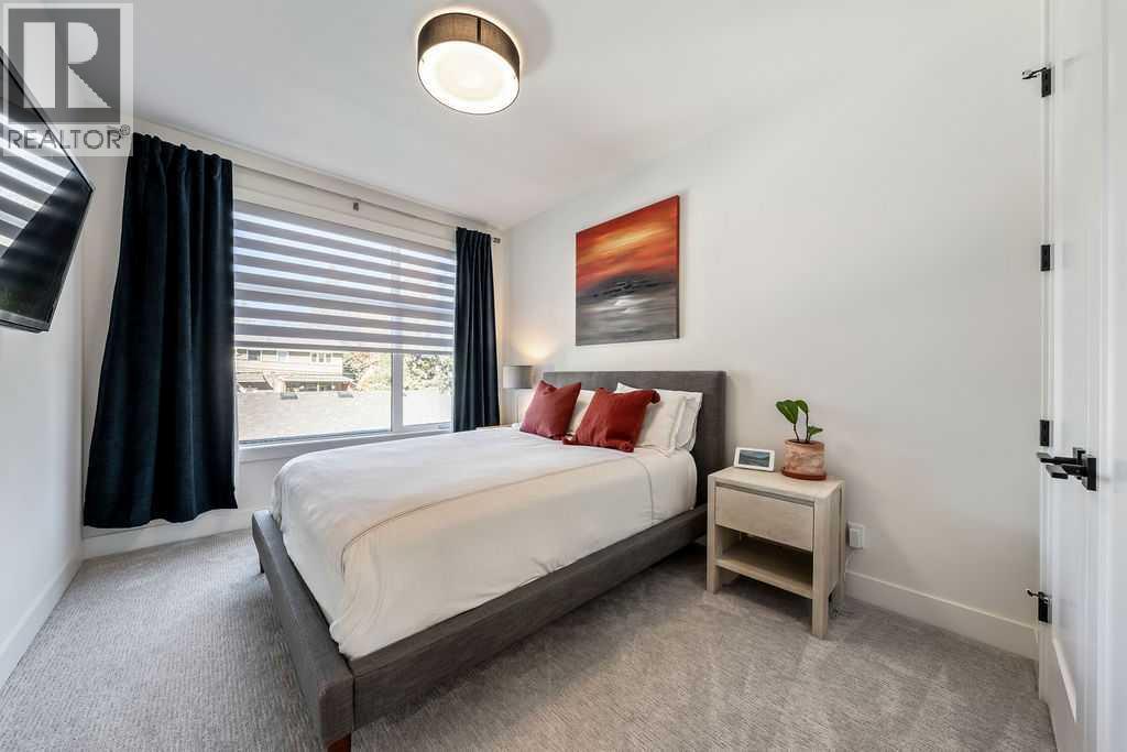 3422 Kerry Park Road Sw, Calgary, Alberta  T3E 8G3 - Photo 24 - A2264231