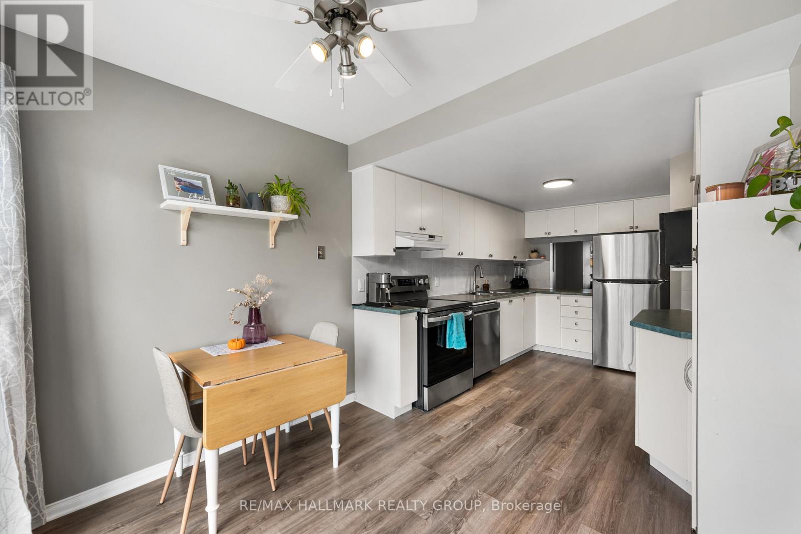 1133 Gablefield Private, Ottawa, Ontario  K1J 1E4 - Photo 10 - X12470513