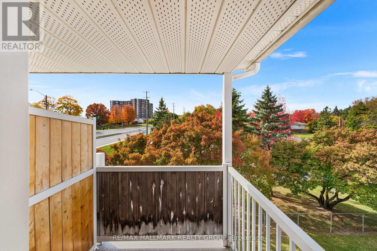 1133 Gablefield Private, Ottawa, Ontario  K1J 1E4 - Photo 18 - X12470513