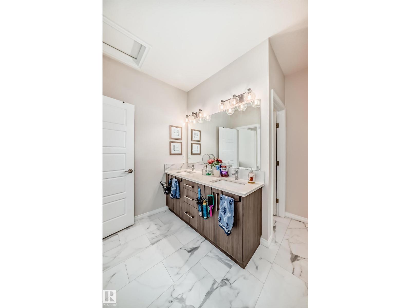 15836 29 Av Sw, Edmonton, Alberta  T6W 4X4 - Photo 21 - E4462709